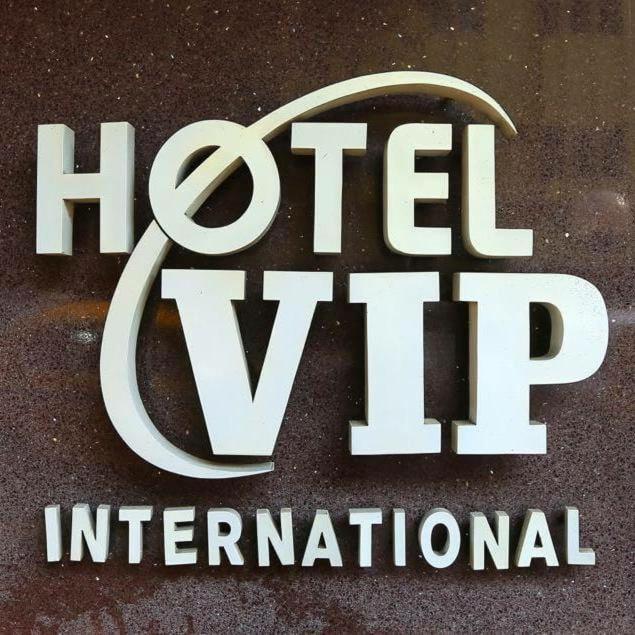 Collection O 64168 Hotel Vip International Calcutá Exterior foto